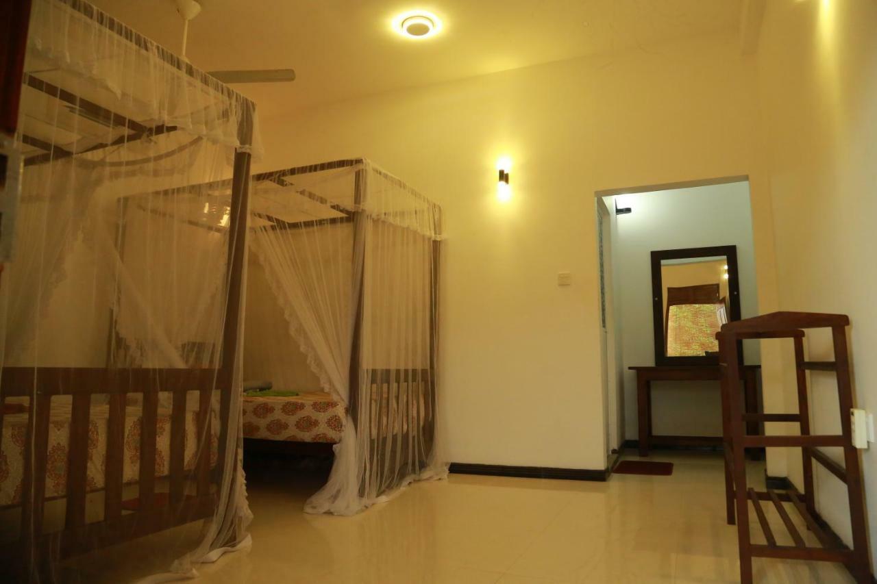 Gihan Guesthouse Мириса Екстериор снимка