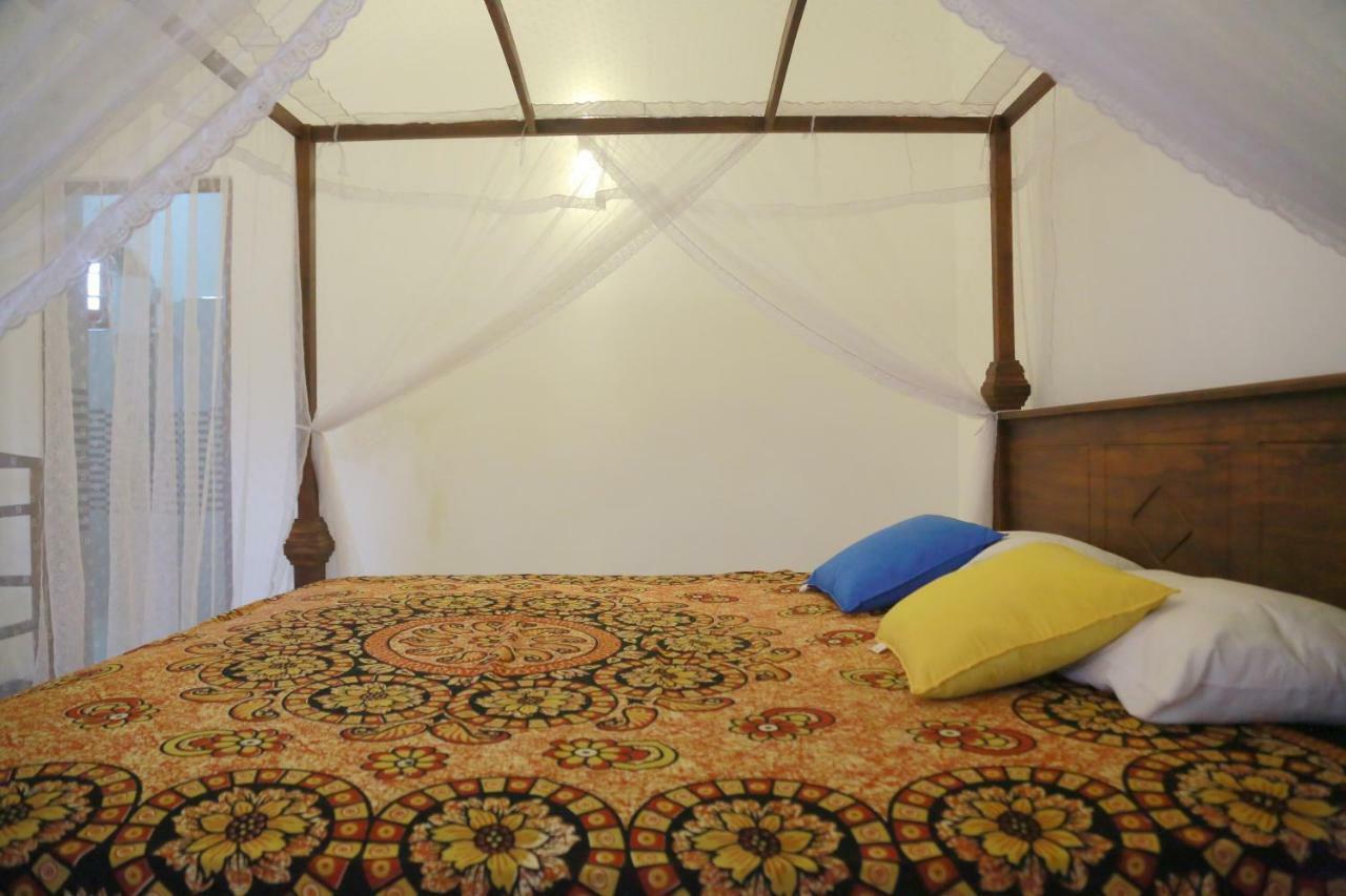 Gihan Guesthouse Мириса Екстериор снимка